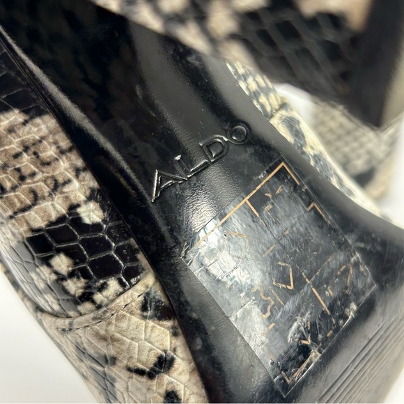 Aldo Elegant Snakeskin Pattern Ankle Boots Size 6.5 - Picture 7 of 9